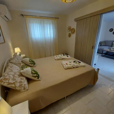 Сasa de vacaciones Mandola *