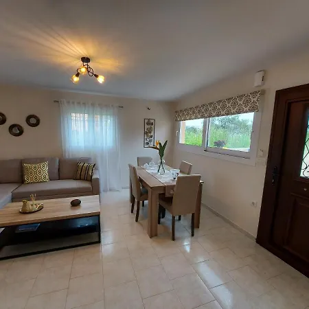 Semesterbostad Mandola Argostoli (Kefalonia)