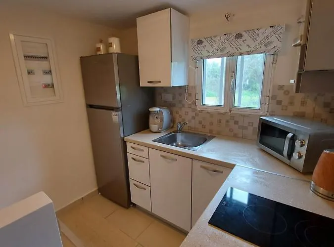 Mandola Semesterbostad